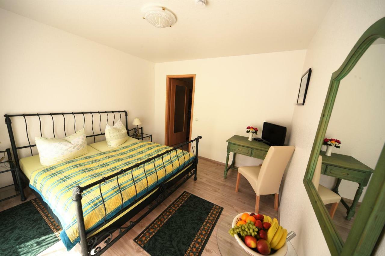 Hotel Restaurant Normandie Schildow Ngoại thất bức ảnh